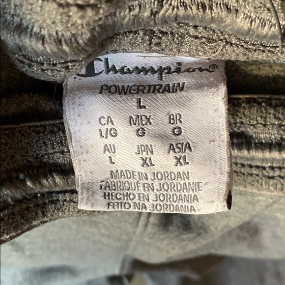 Champion power train (L) track pants - Picture 5 of 5